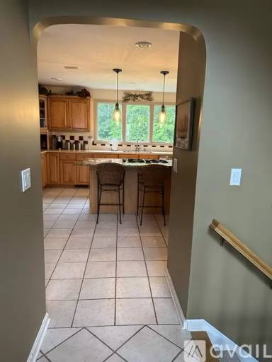 Main picture of 48 Hummingbird Ln