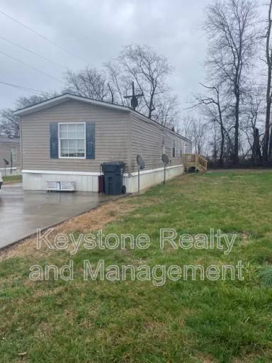 Main picture of 307 Jennifer St