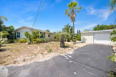 Main picture of 53 River Dr