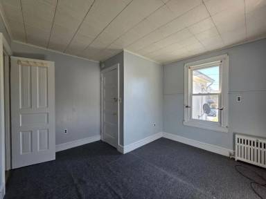 Main picture of 515 New Rd