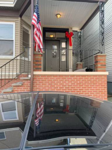 Main picture of 41 Wayne Ave