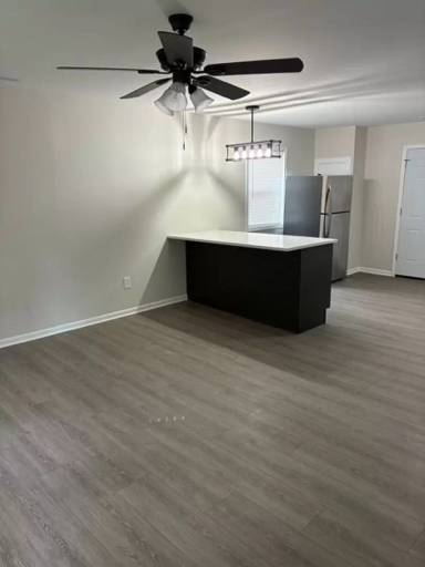 Main picture of 1000 Durbin St