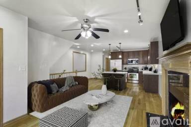 Main picture of 6347 S Ingleside Ave