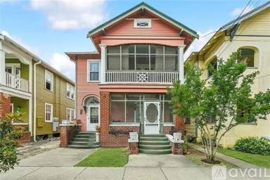 Main picture of 4736 Cleveland Ave
