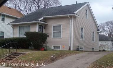 Main picture of 3228 16th Ave