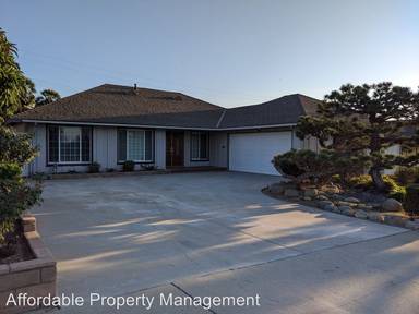 Main picture of 920 Caraway Dr