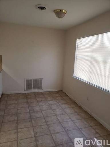 Main picture of 1007 Thomason St