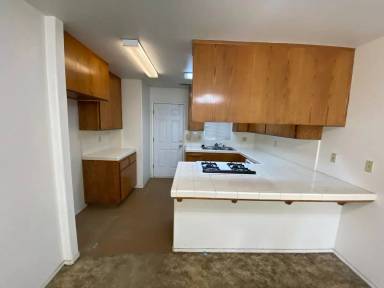 Main picture of 1361 Claridge Ln