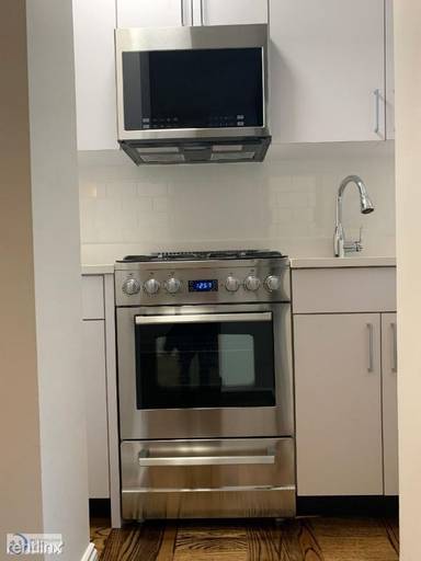 Main picture of 165 E 35th St Apartments
