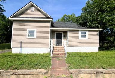 Main picture of 1008 Erie St