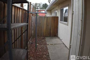 Main picture of 304 Sacramento St