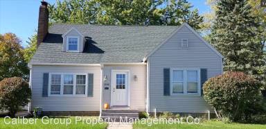 Main picture of 2509 Iowa St