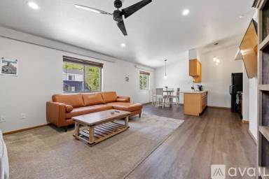 Main picture of 956 Stahl Ct