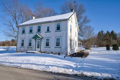 Main picture of 2524 Quakertown Rd