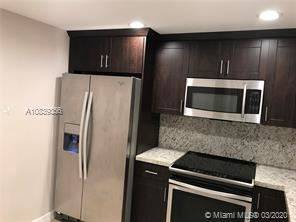 Main picture of 11229 N Kendall Dr