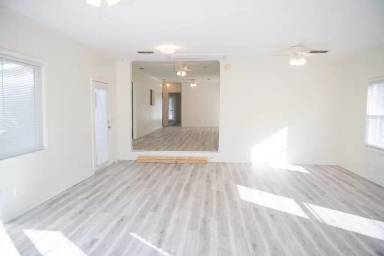 Main picture of 2103 Tulip Hill Dr