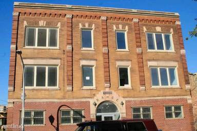 Main picture of 5108 S Calumet Ave