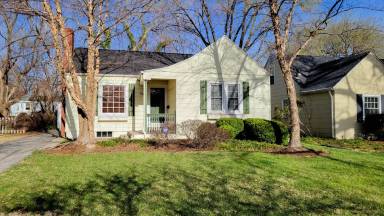Main picture of 242 S Bleckley Dr