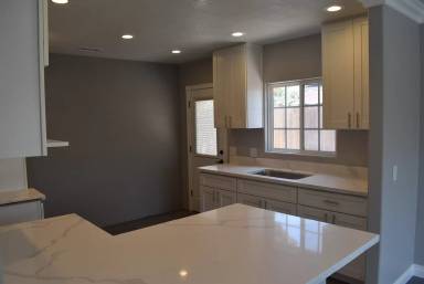 Main picture of 3128 Marlborough Ave