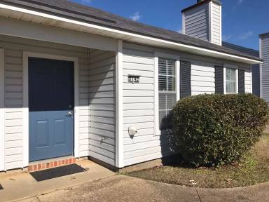 Main picture of 3142 Cedar Creek Dr