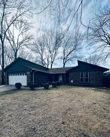 Main picture of 3406 Erin Oaks Ct