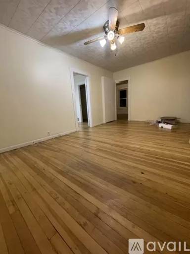 Main picture of 247 W Mitchell St