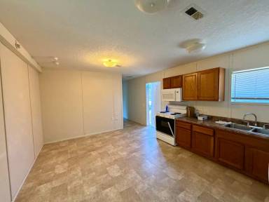 Main picture of 3641 T St