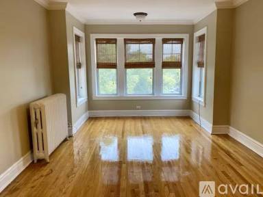 Main picture of 438 N Harvey Ave