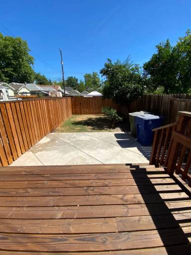 Main picture of 2307 V St