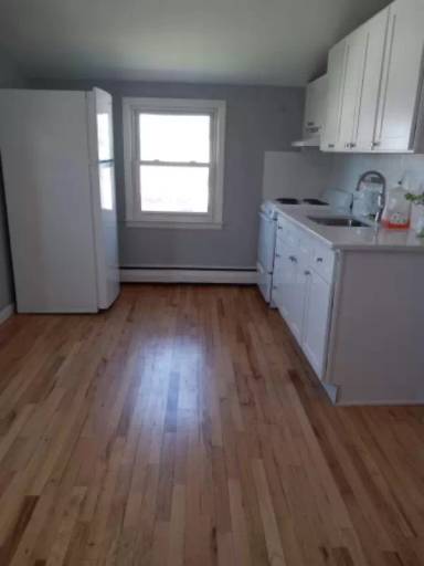 Main picture of 1240 3rd St