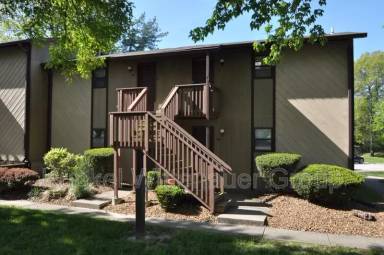 Main picture of 14 Pepperwood Ct