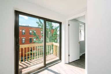 Main picture of 502 Suismon St