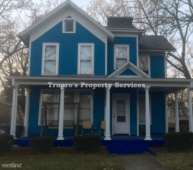 Main picture of 1002 Wayne St
