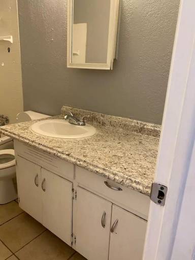 Main picture of 911 Buck Dr