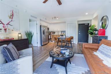Main picture of Bay Village