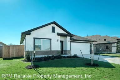 Main picture of 131 James Rose Ln