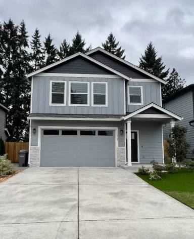 Main picture of 10707 NE 70th St