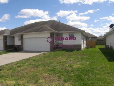 Main picture of 4409 W La Siesta St