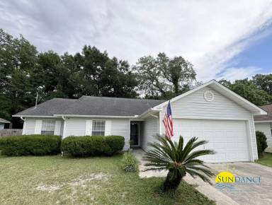 Main picture of 940 Emily Cir