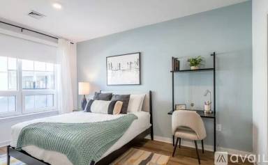 Main picture of 95 Midtown Brg St