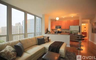 Main picture of 565 W Quincy Apartments