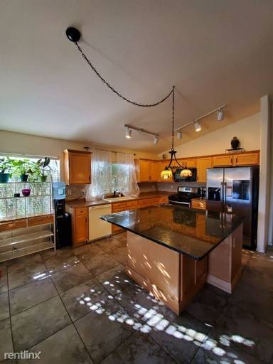 Main picture of 9239 E Medina Ave
