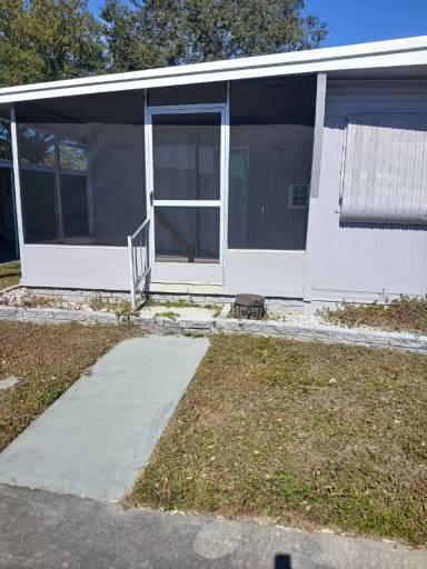 Main picture of 2505 E Bay Dr