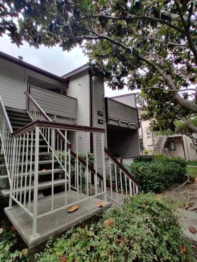Main picture of 6252 Civic Terrace Ave