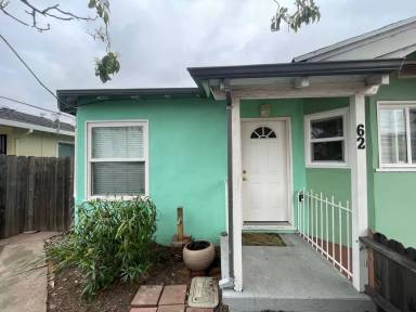 Main picture of 62 Spruce St