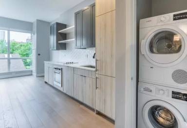 Main picture of 120 W Division St