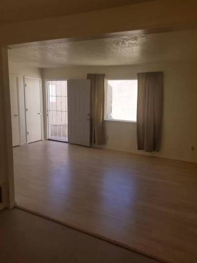 Main picture of 3108 Lori Pl NE