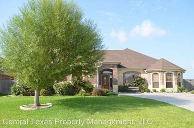 Main picture of 213 Black Walnut Ct