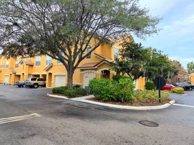Main picture of 8843-55 Villa View Cir