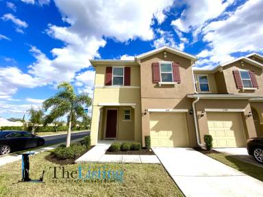 Main picture of 5110 Adelaide Dr